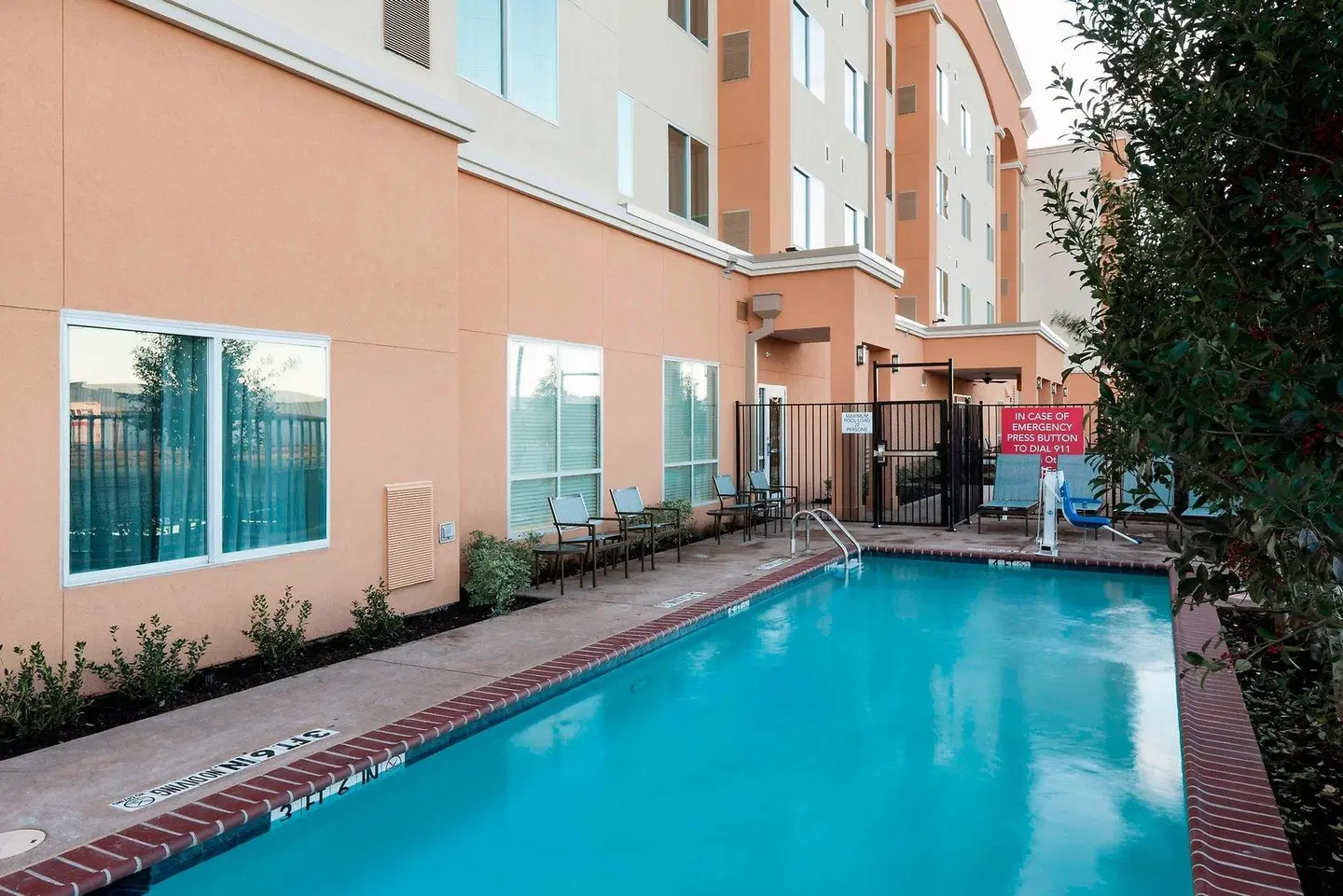 Residence Inn by Marriott Dallas Plano/Richardson OUTDOOR_POOL