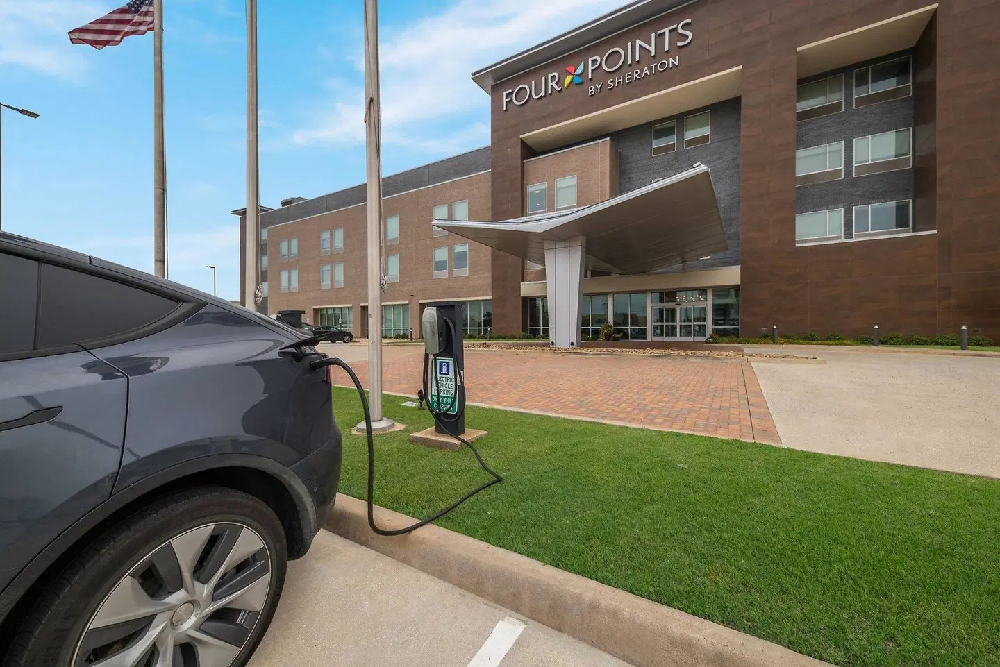 Four Points by Sheraton Plano EXTERIOR