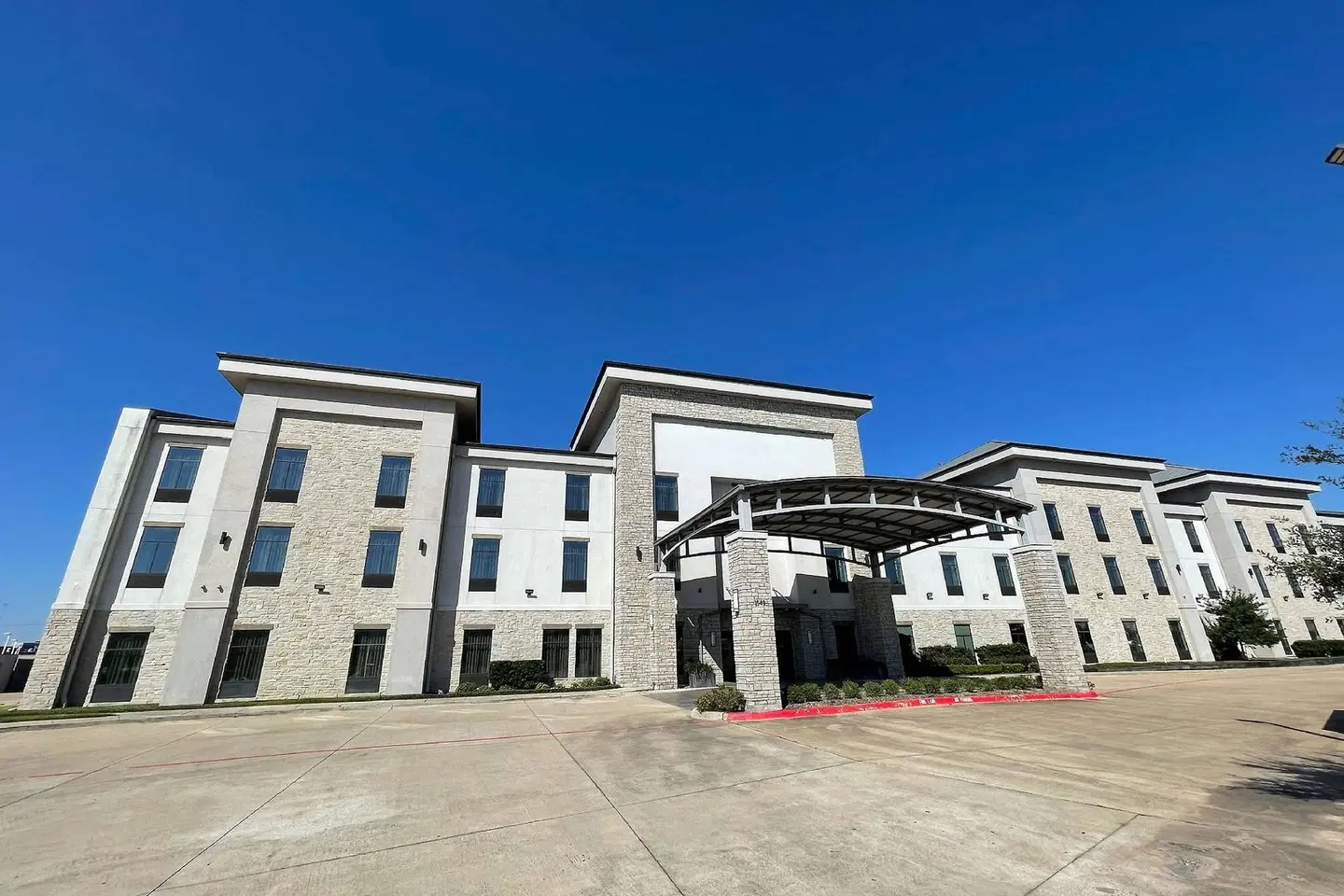 Wyndham Garden Katy EXTERIOR