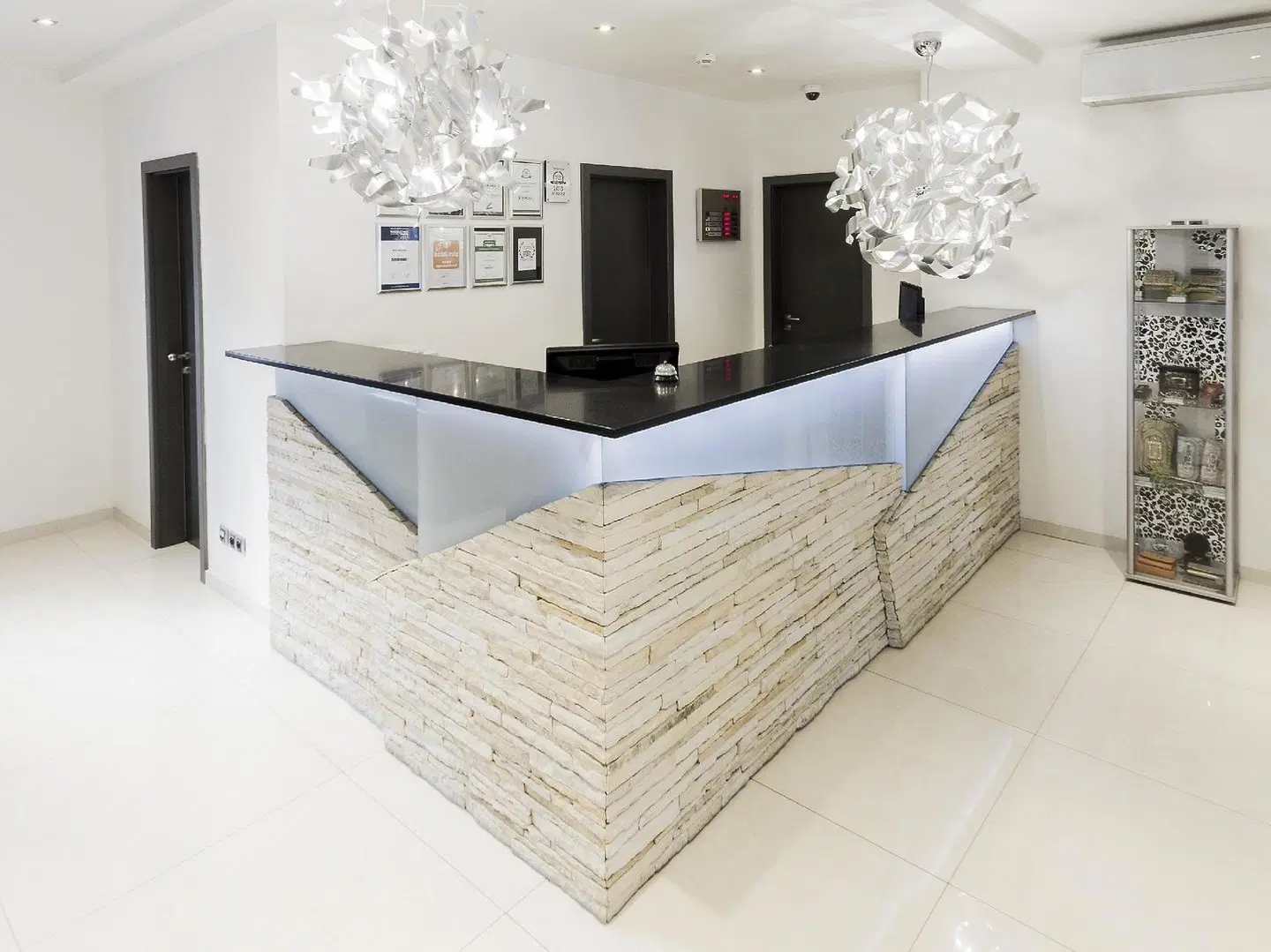 Herrmes LOUNGE_LOBBY