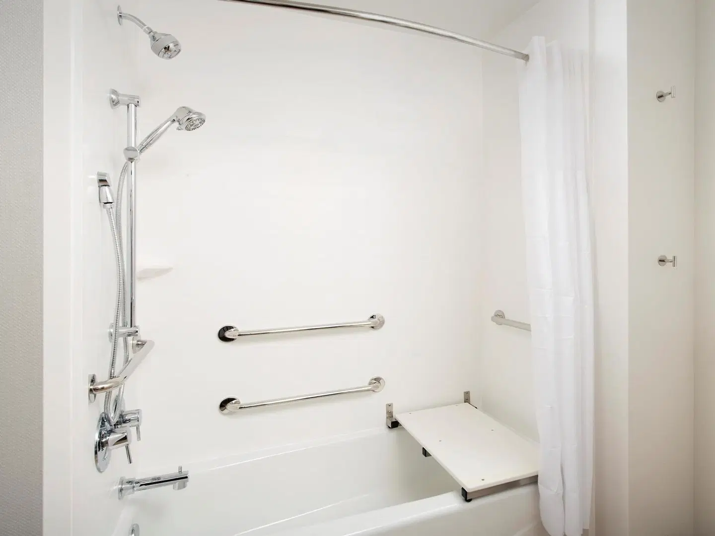 Hampton Inn & Suites San Antonio Lackland AFB SeaWorld Badezimmer