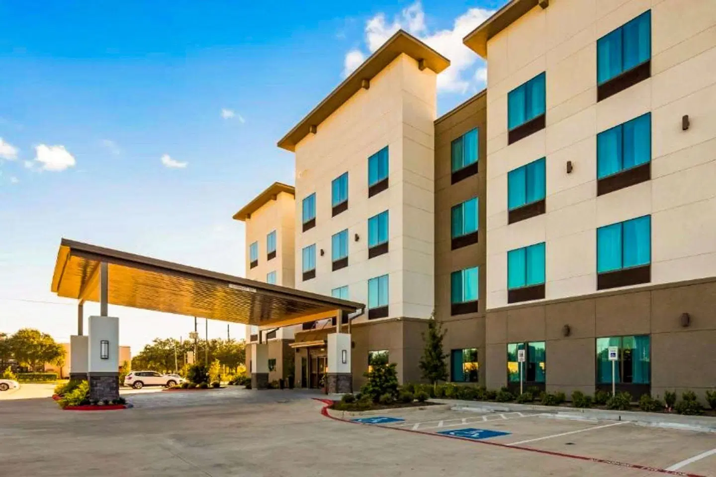 Comfort Inn & Suites Houston I-45 North - IAH EXTERIOR