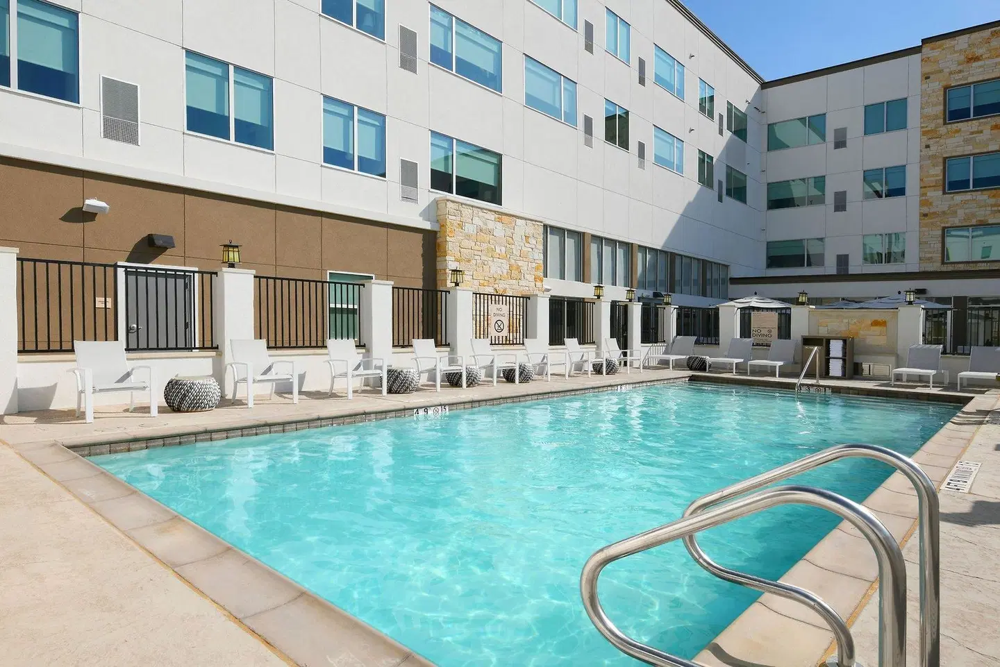 Element by Westin Austin Round Rock OUTDOOR_POOL