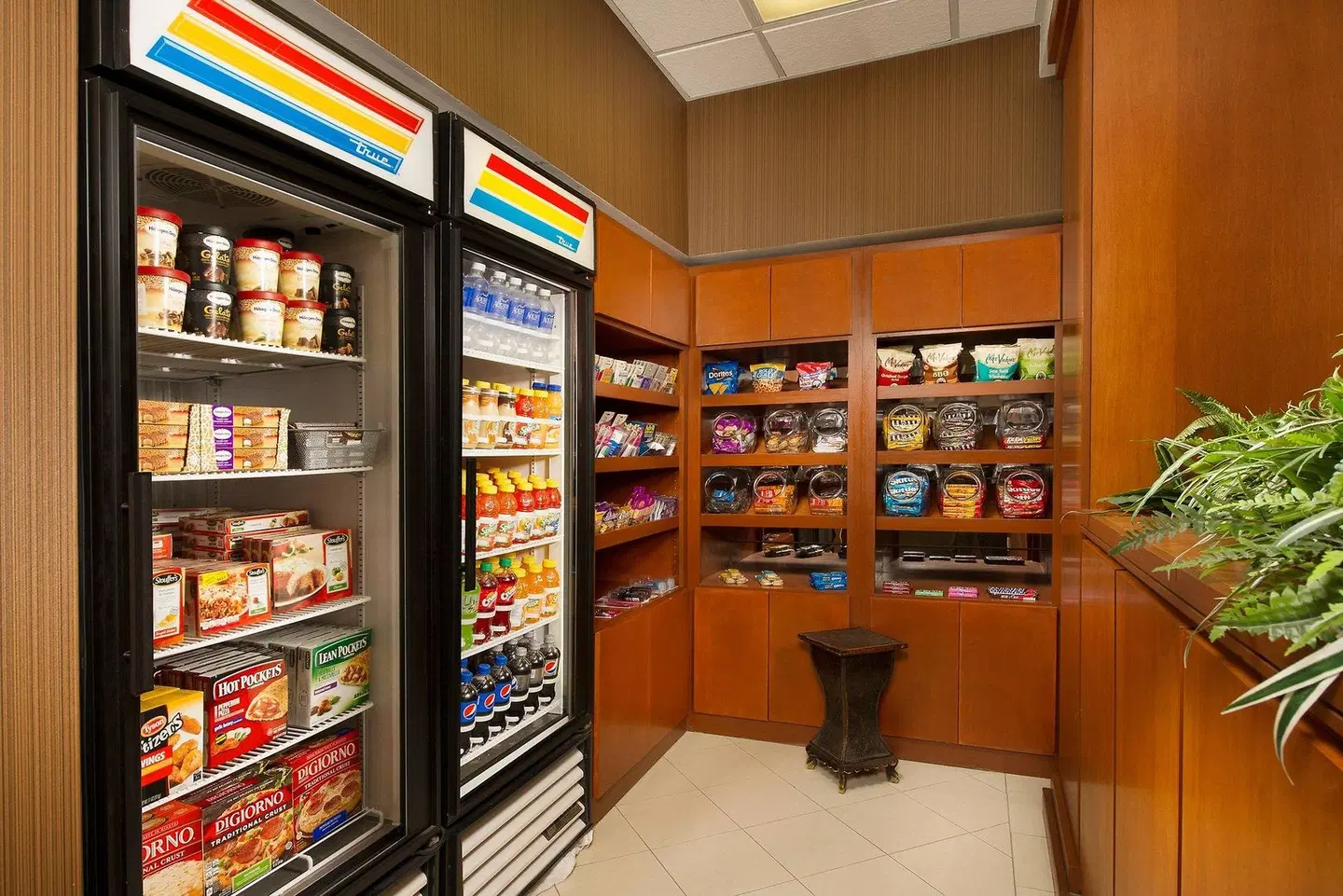 Fairfield Inn & Suites by Marriott Waco North Bar