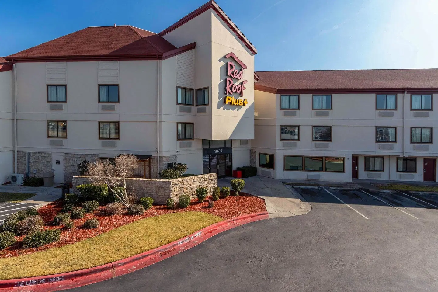 Red Roof Inn El Paso East EXTERIOR