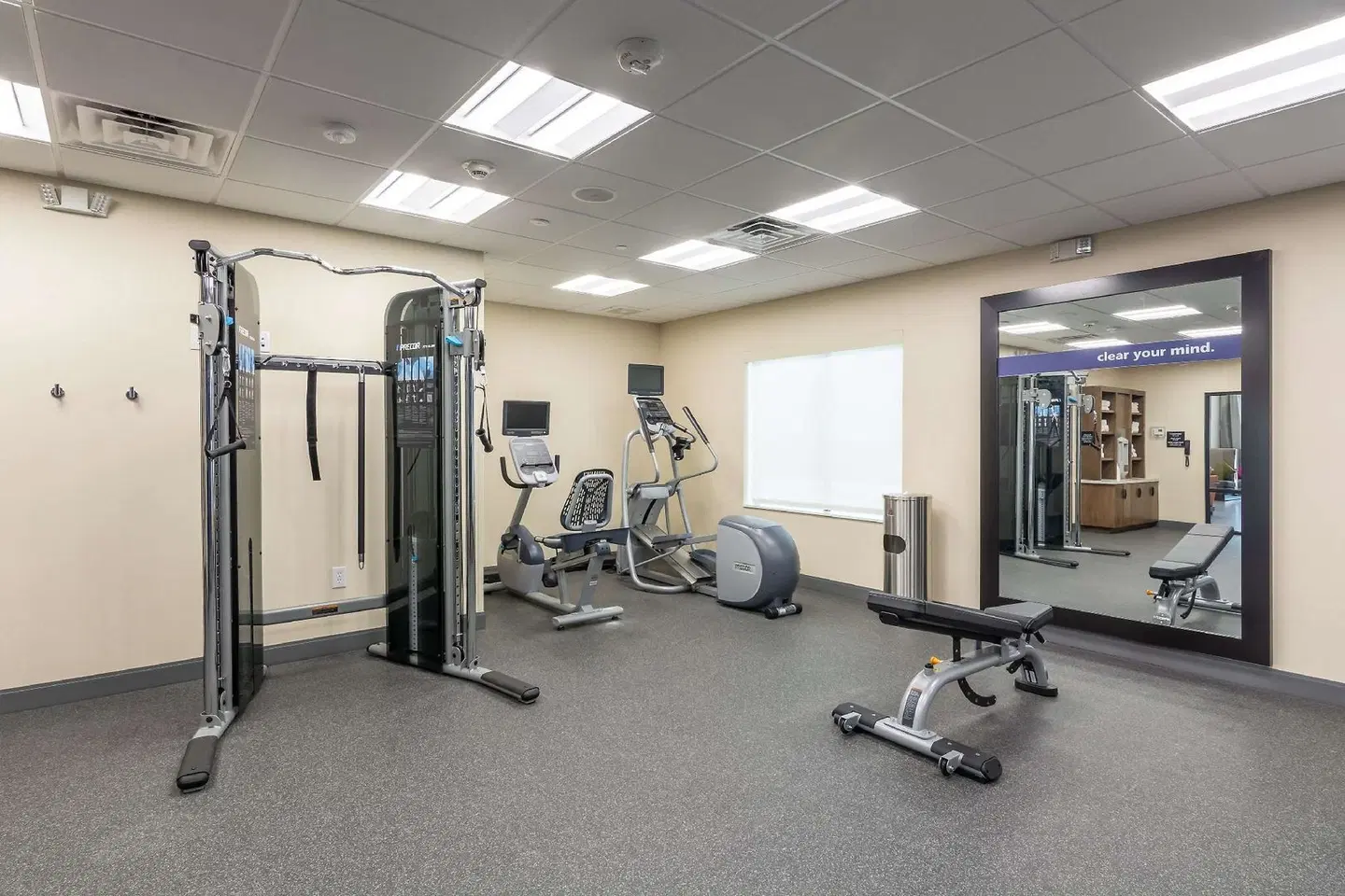Hampton Inn & Suites Dallas East SPORTS_AND_LEISURE