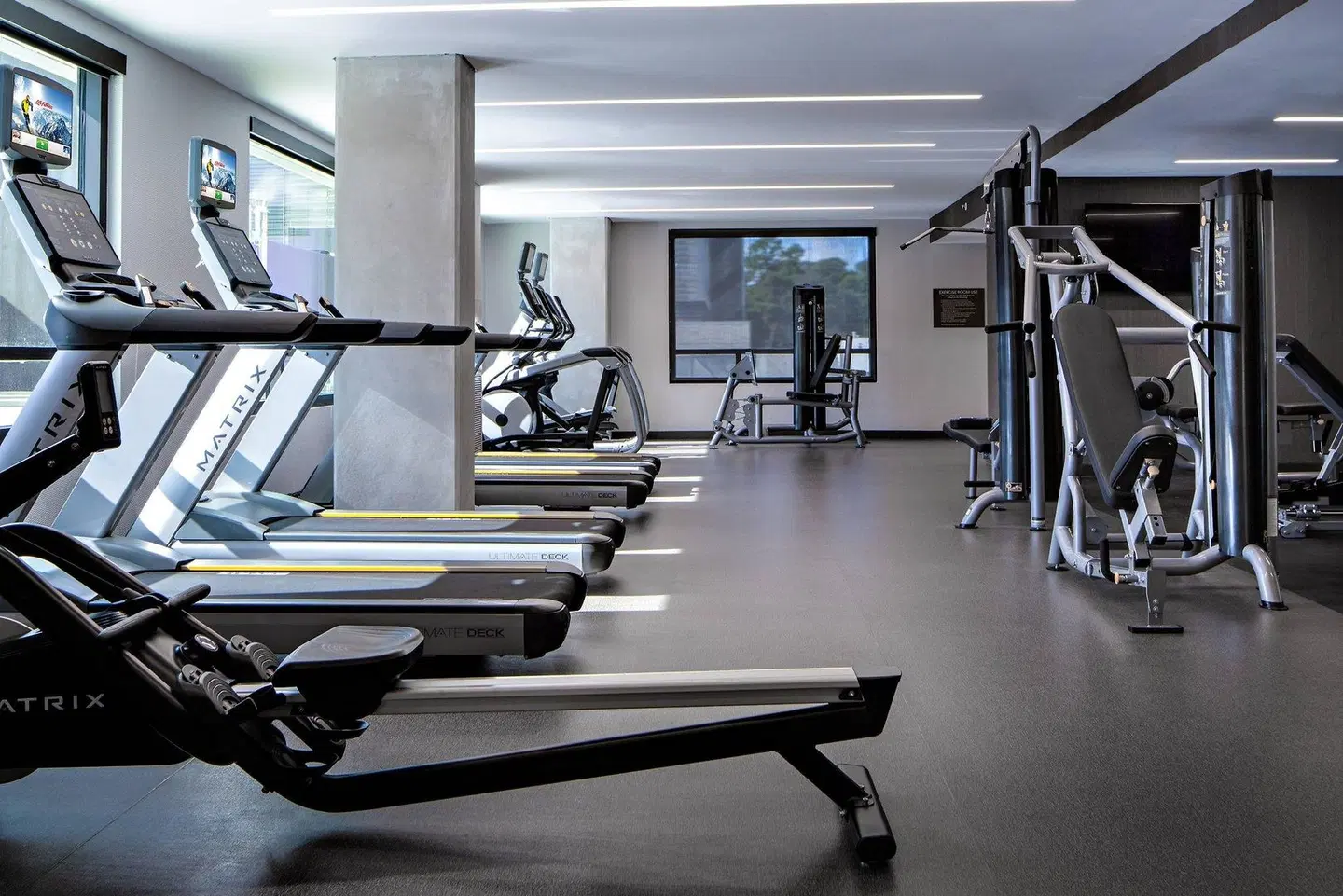 Houston CityPlace Marriott at Springwoods Village SPORTS_AND_LEISURE
