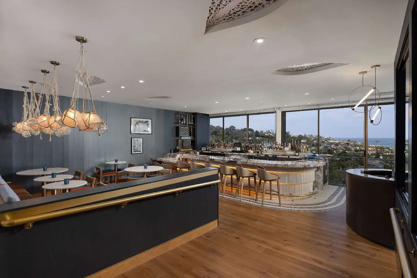 Hotel La Jolla, Curio Collection by Hilton Restaurant