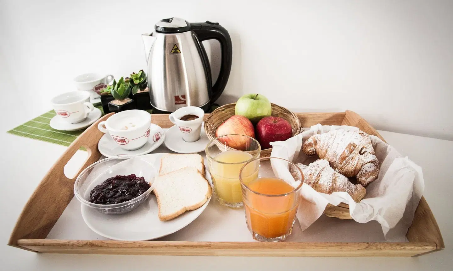 RomeTown B&B HEALTH_BEAUTY