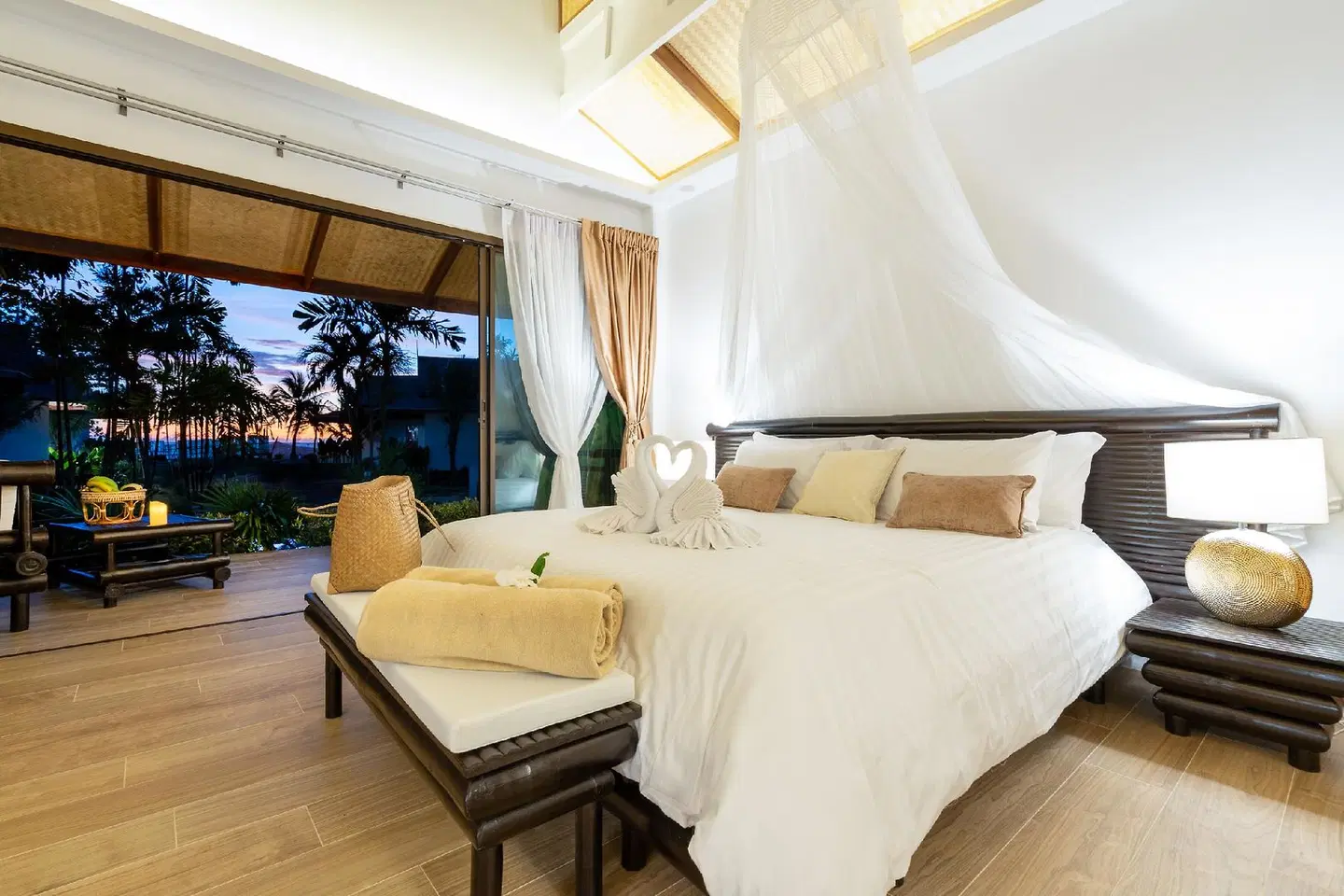 Lanta Palace Resort & Beach Club ROOM_EXAMPLE