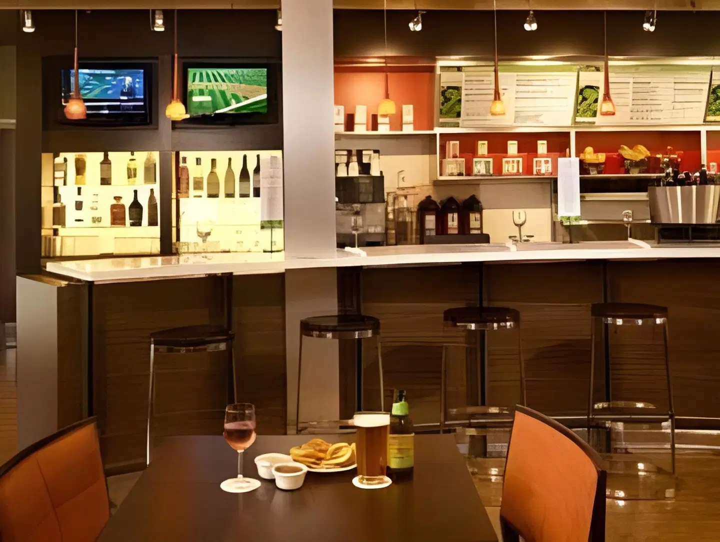 Courtyard by Marriott Lubbock Bar