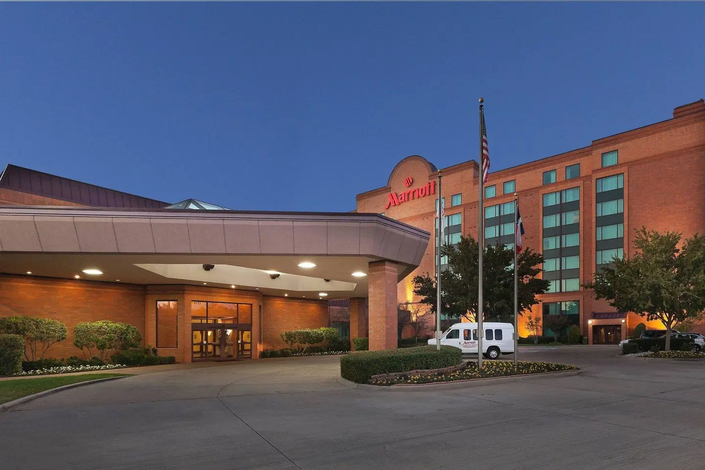 Marriott DFW Airport South EXTERIOR