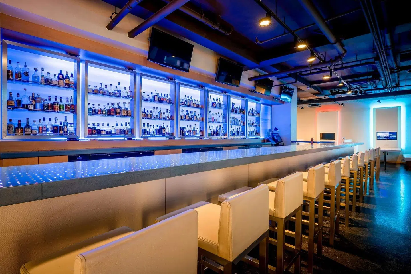Aloft Cupertino Bar