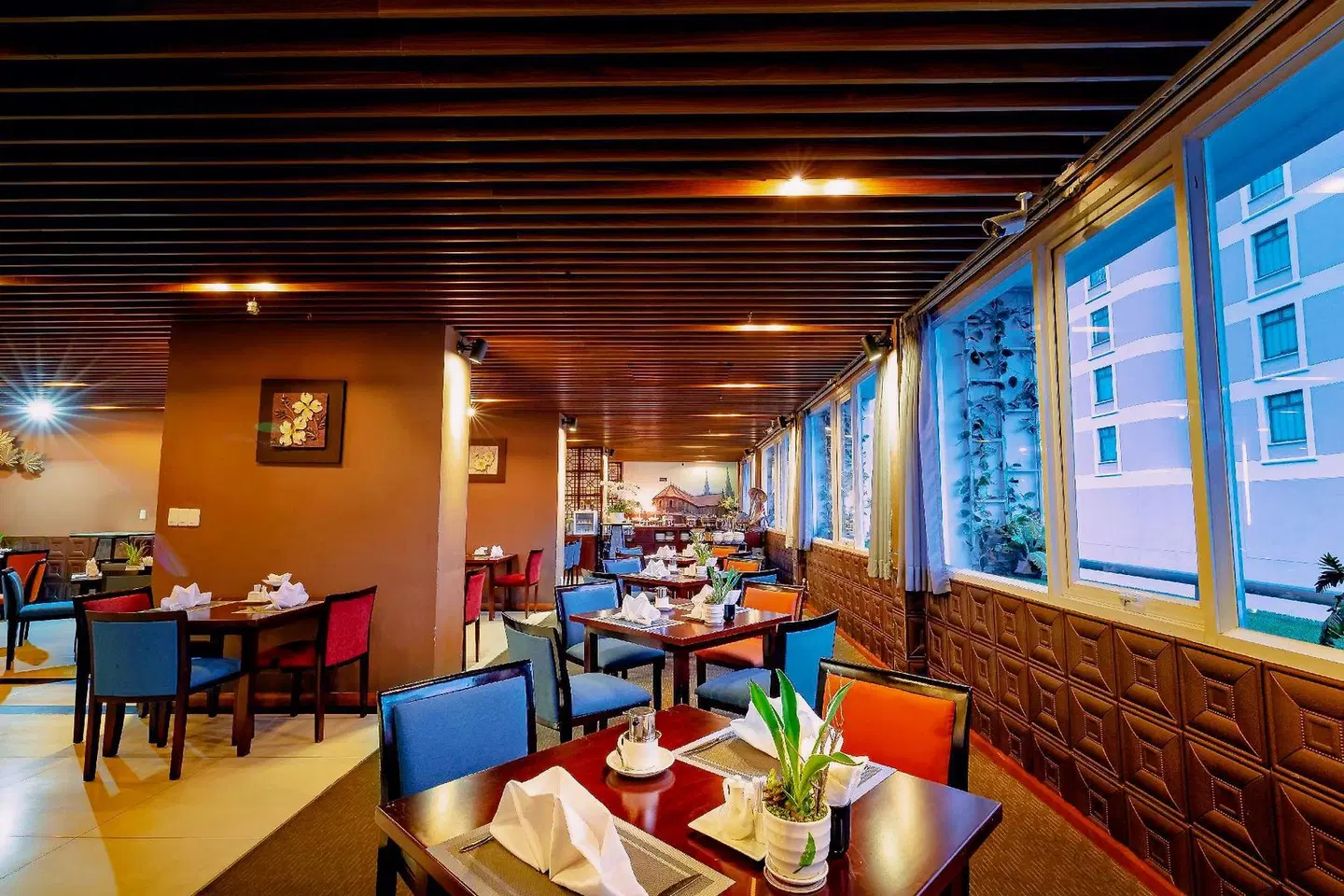 Saigon Hotel Restaurant