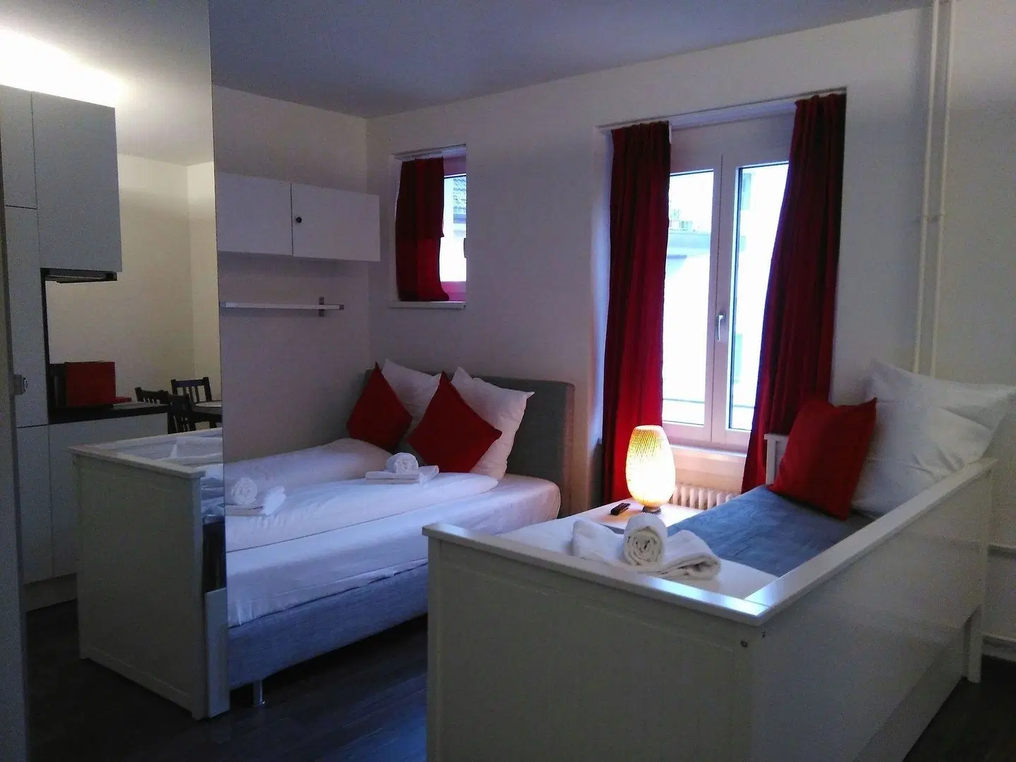 INSIDE FIVE - City Apartments ROOM_EXAMPLE