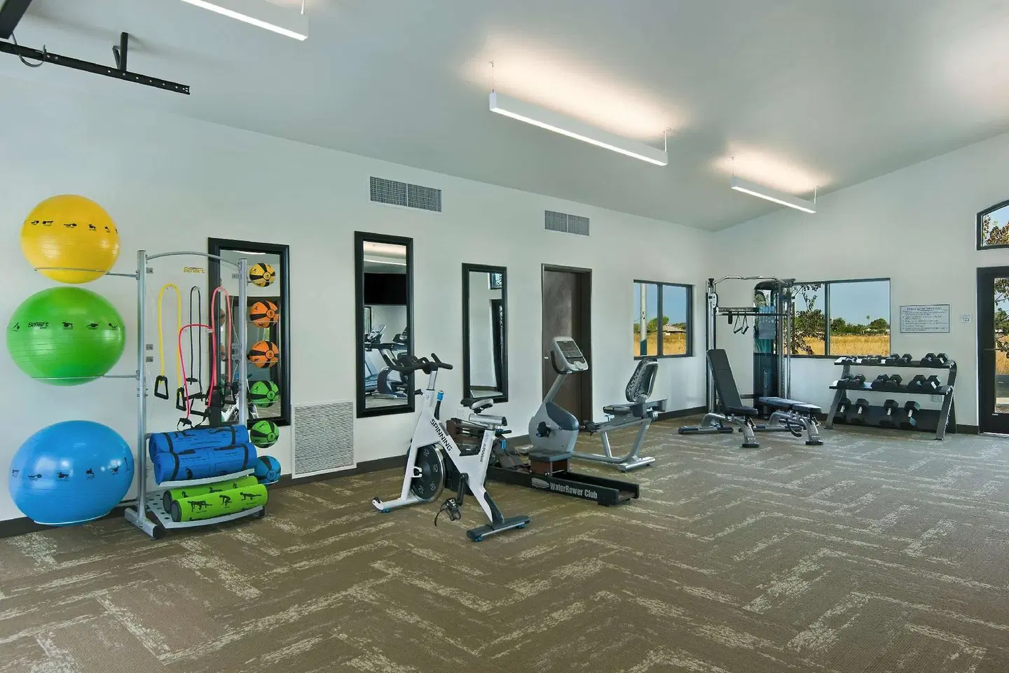 Oxford Suites Sonoma County SPORTS_AND_LEISURE