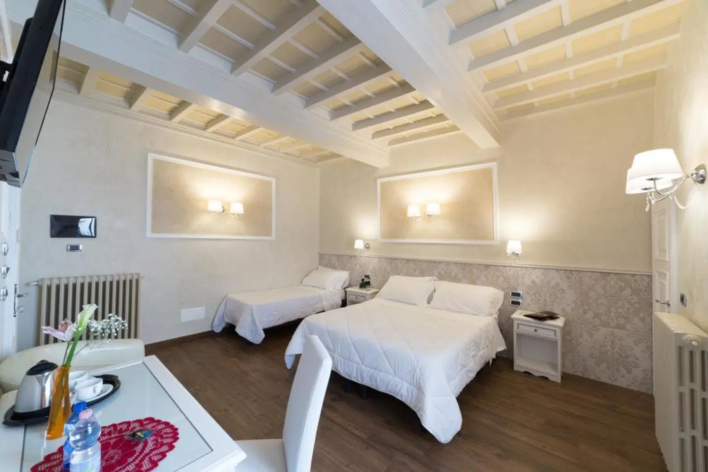 California ROOM_EXAMPLE