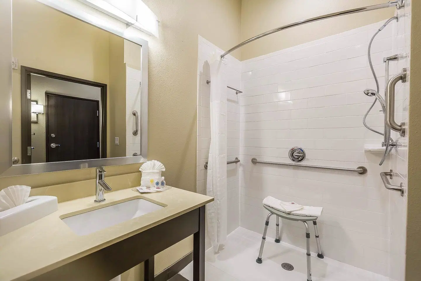 Comfort Suites Northwest Houston at Beltway 8 Badezimmer