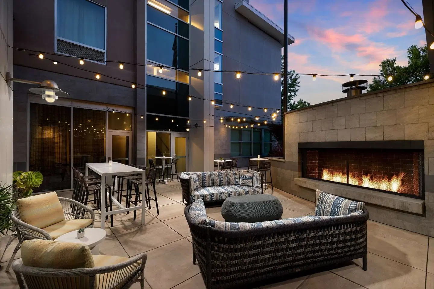 Hilton Garden Inn Palo Alto Terrasse