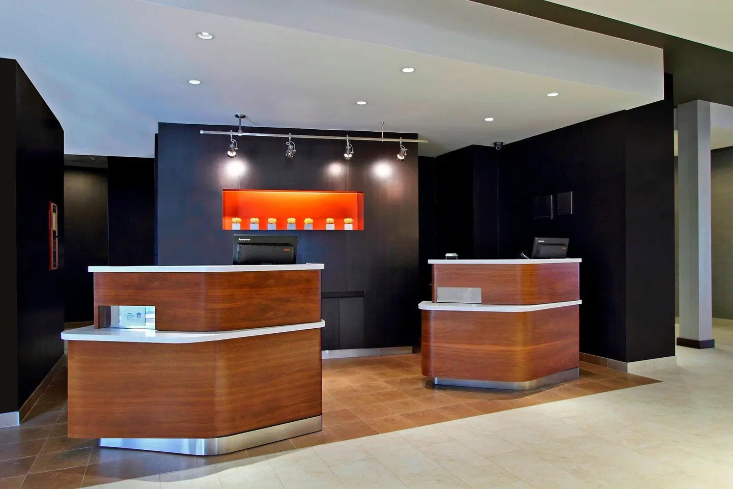 Courtyard by Marriott Victoria LOUNGE_LOBBY