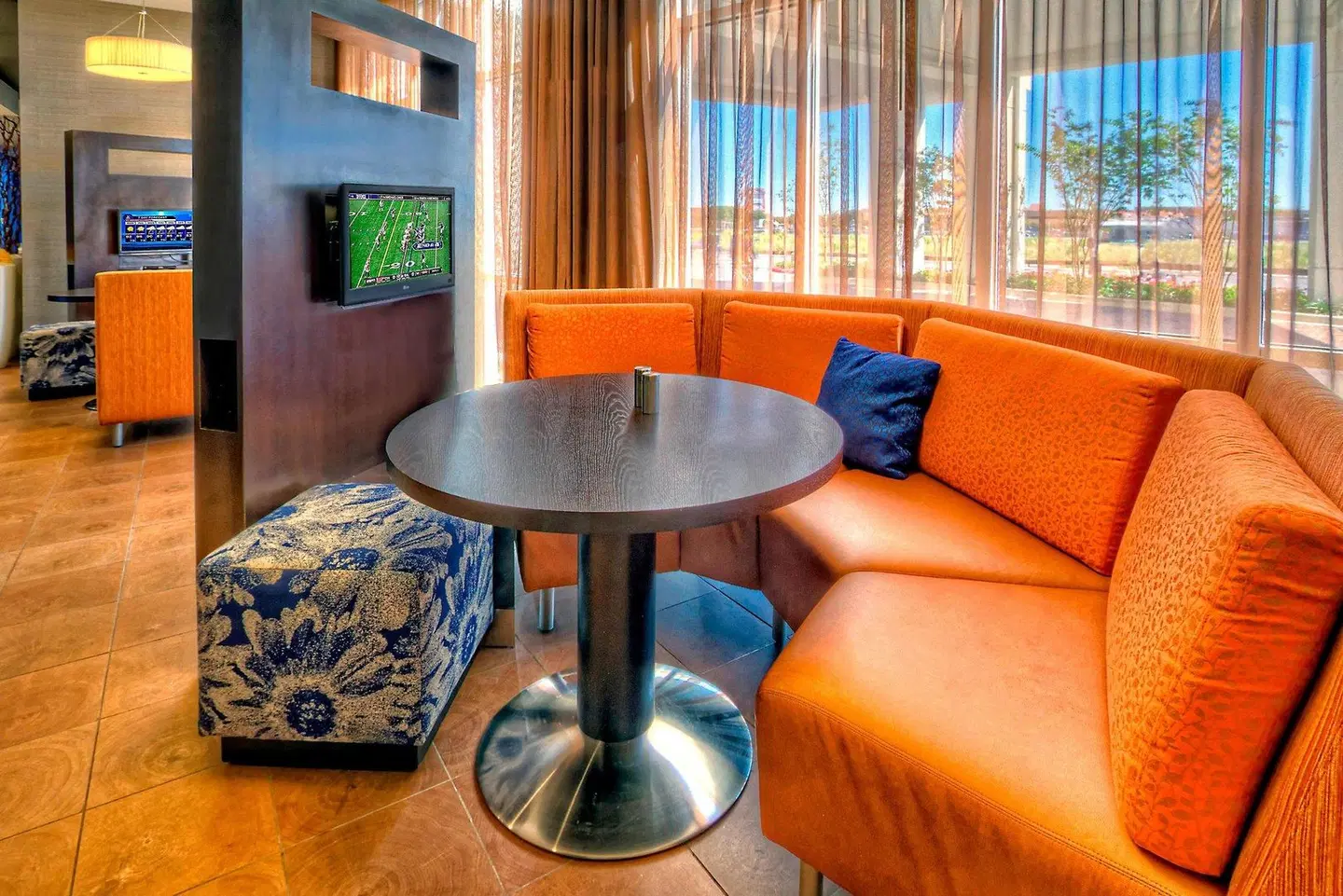 Courtyard by Marriott San Marcos ROOM_EXAMPLE