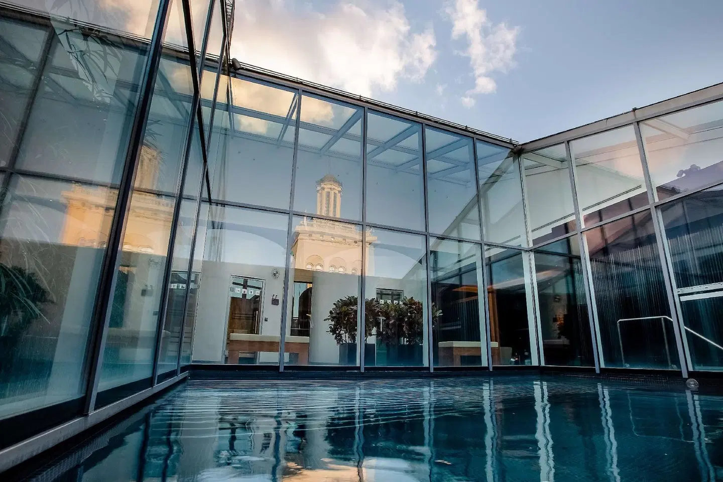 Radisson Blu Latvija Conference & Spa Hotel, Riga OUTDOOR_POOL