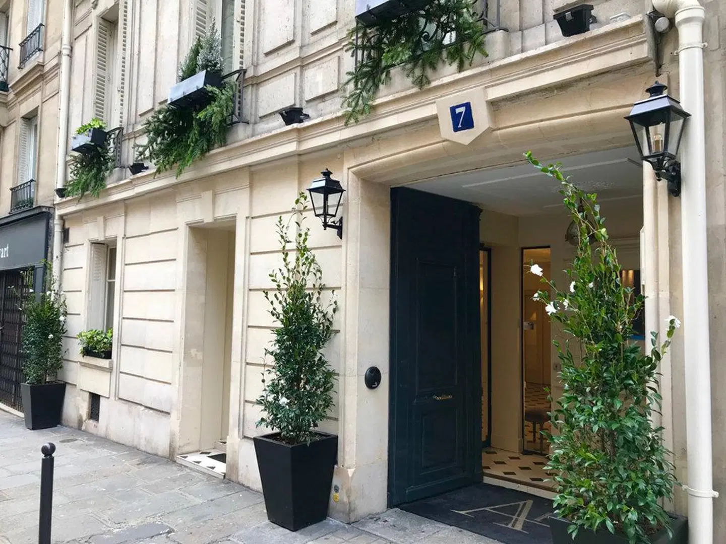 Arioso EXTERIOR