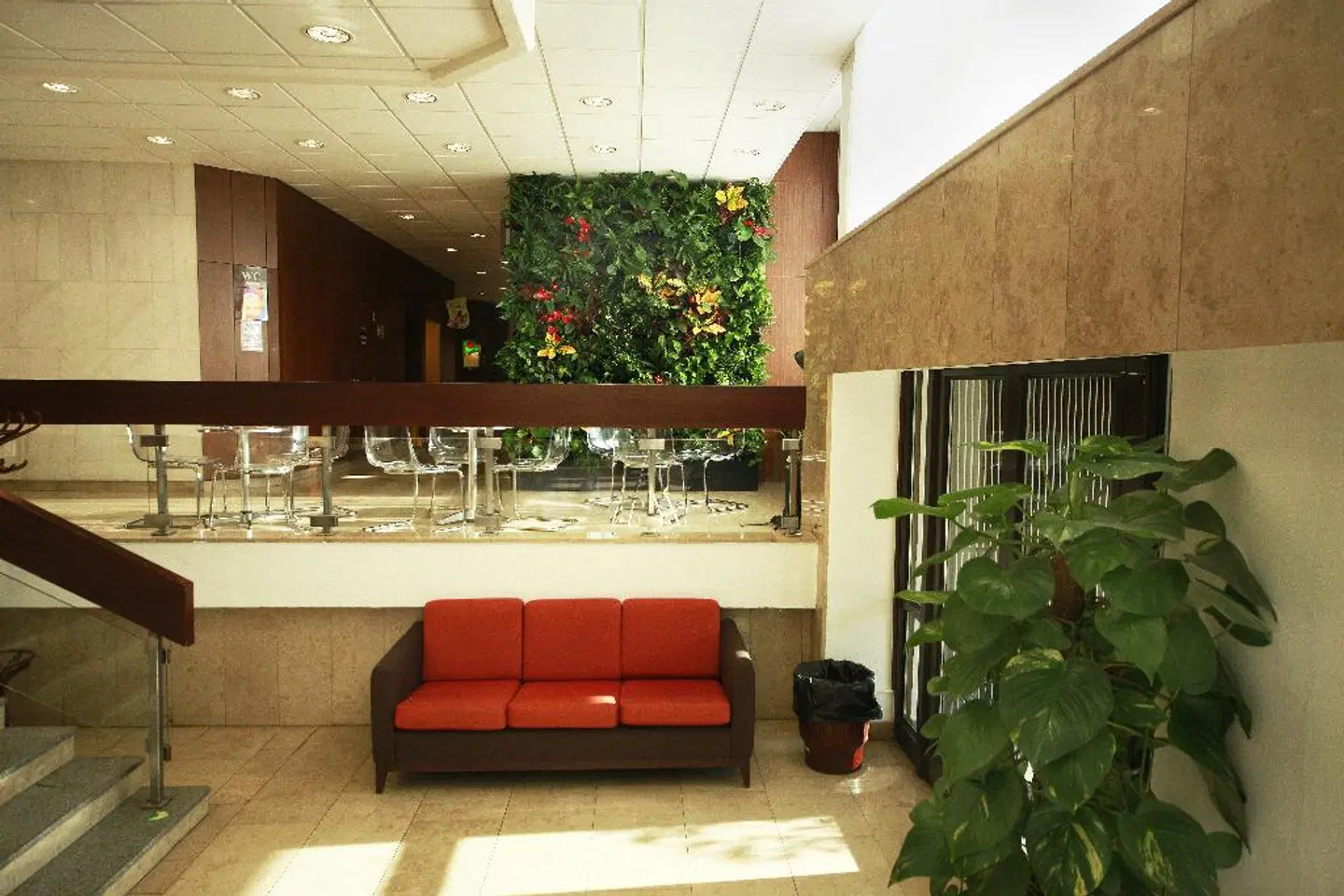 Krystal Bar