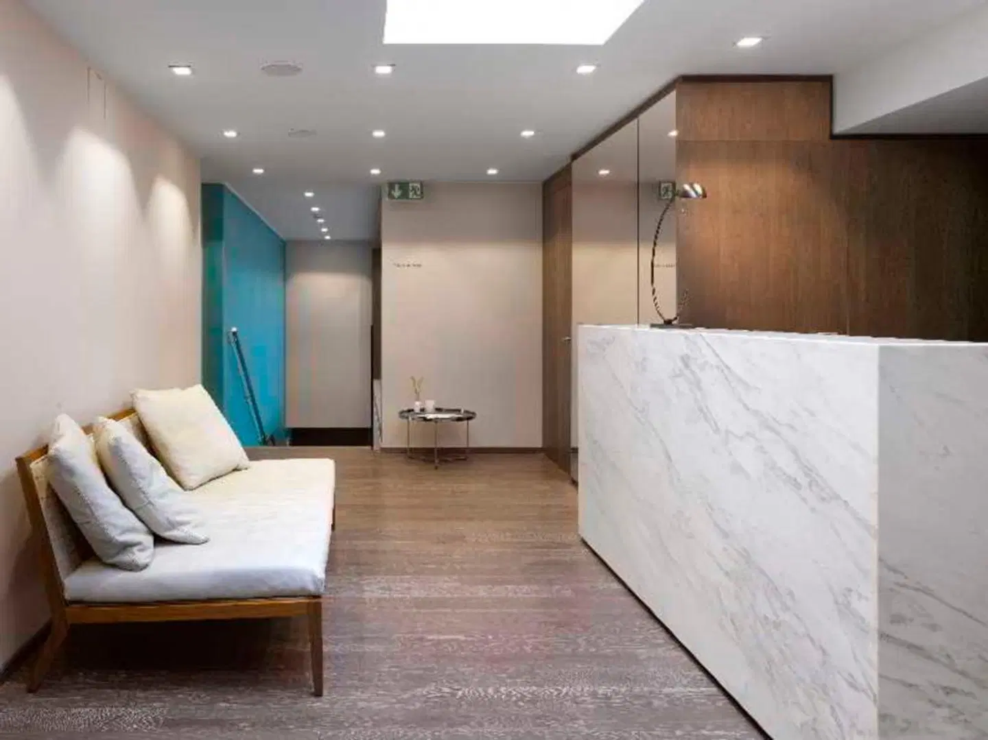 The Emblem Hotel ROOM_EXAMPLE