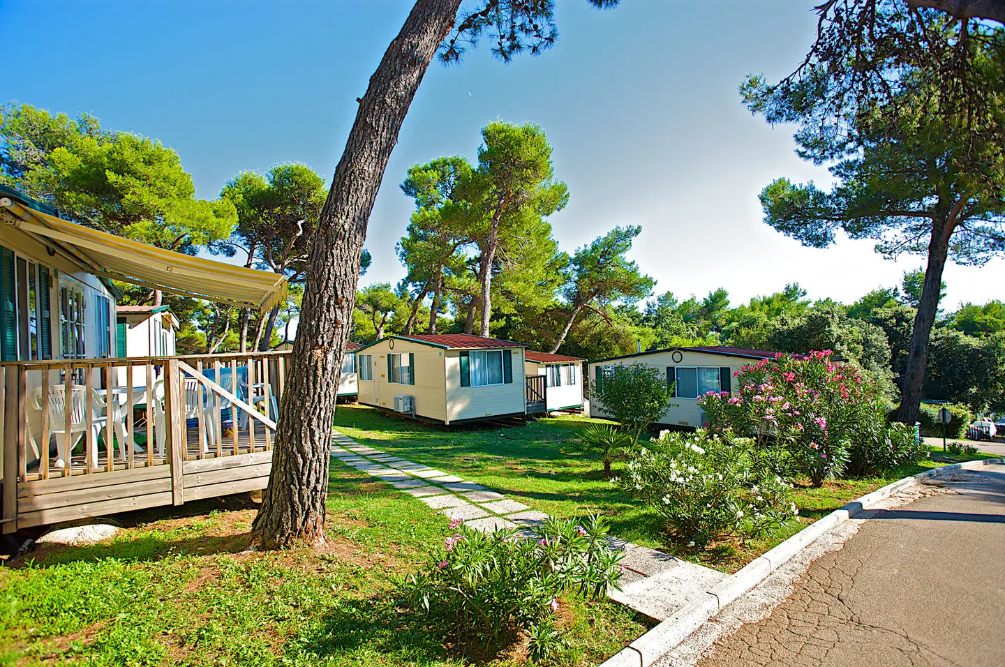 Arena Indije Mobile Homes Garten