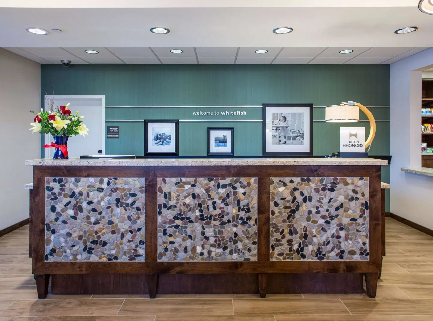 Hampton Inn & Suites Whitefish LOUNGE_LOBBY