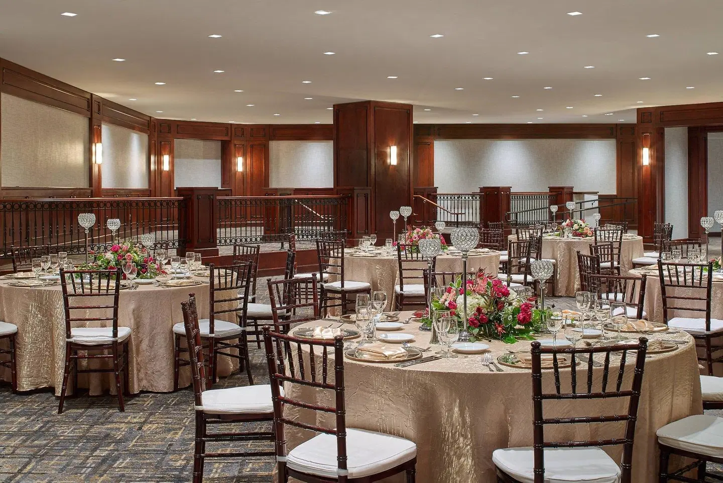 Warner Center Marriott Woodland Hills Restaurant