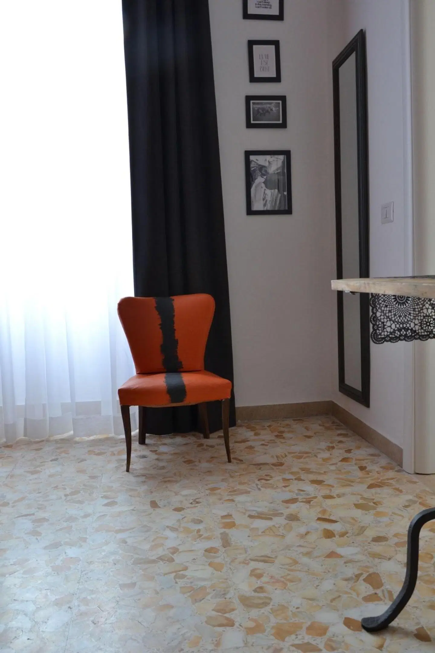 Ai Senatori LOUNGE_LOBBY
