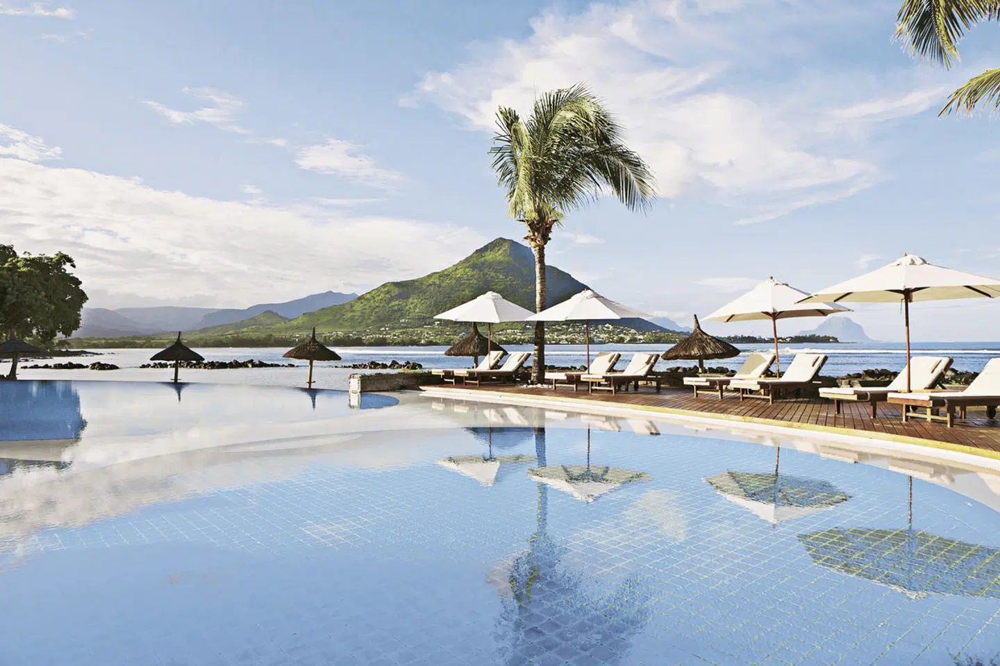 Sands Suites Resort & Spa OUTDOOR_POOL