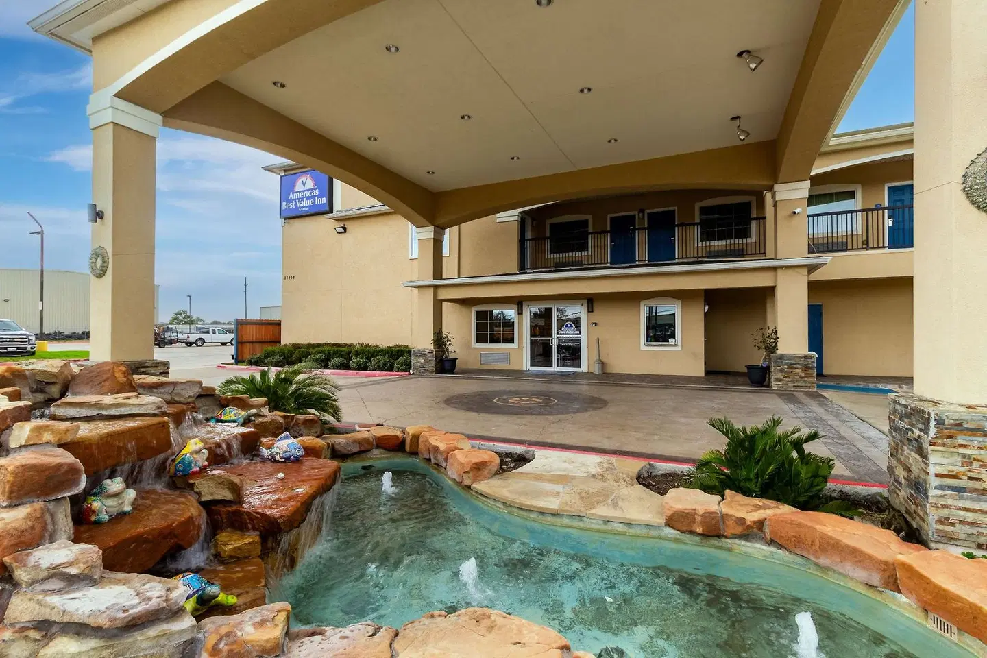 Americas Best Value Inn Houston at FM 529 EXTERIOR