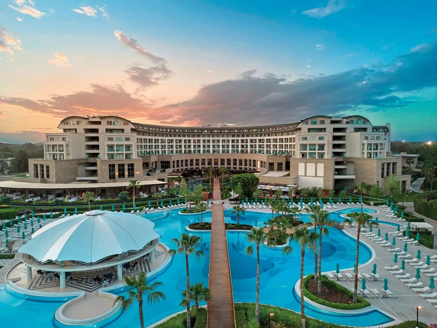 Kaya Palazzo Golf Resort EXTERIOR