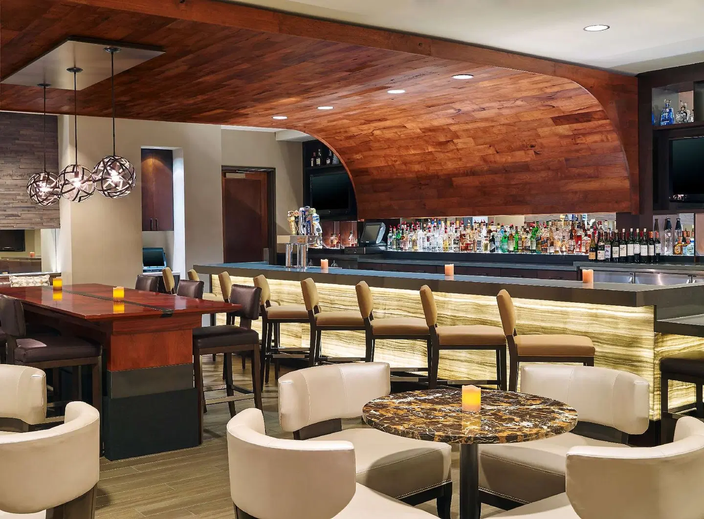 Hilton San Antonio Airport Bar