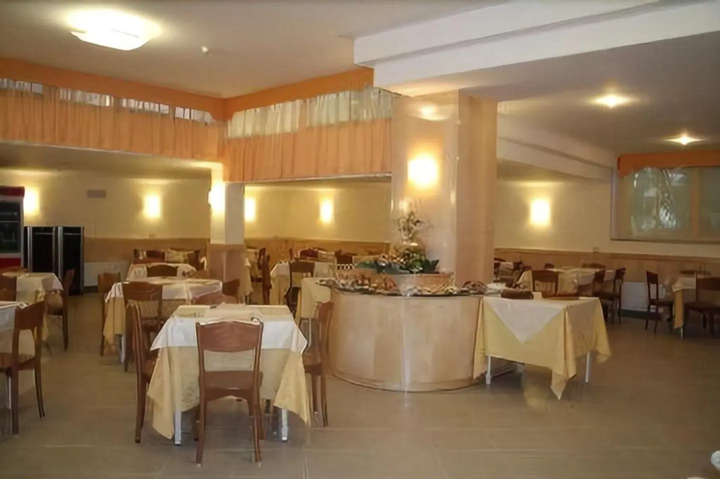 Grazia Hotel Restaurant
