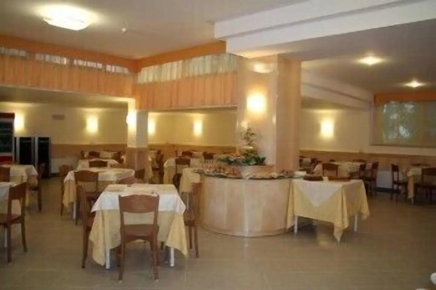 Grazia Hotel Restaurant