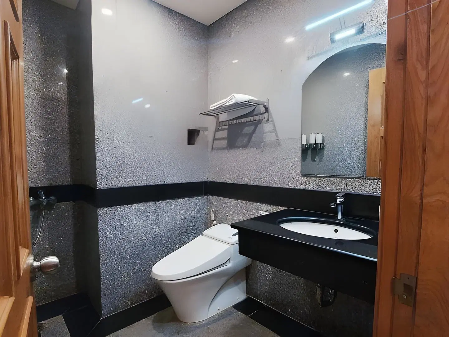 Twins Hotel Badezimmer