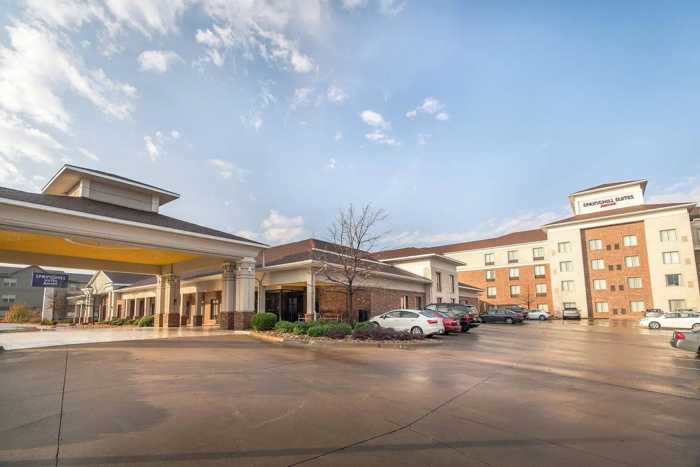 SpringHill Suites by Marriott Denton EXTERIOR