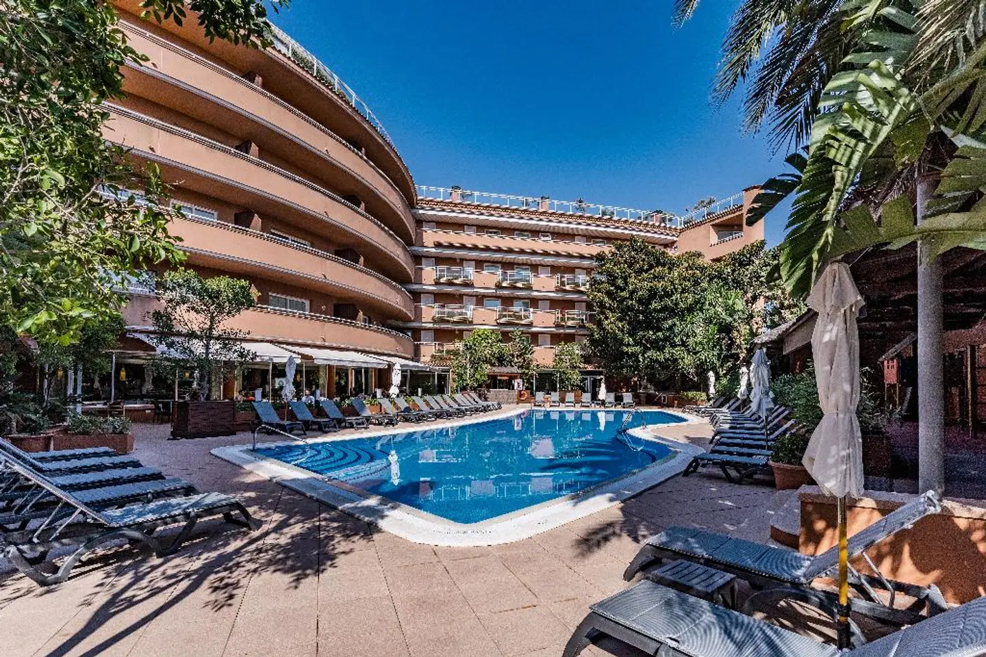 Sunway Playa Golf & Spa OUTDOOR_POOL