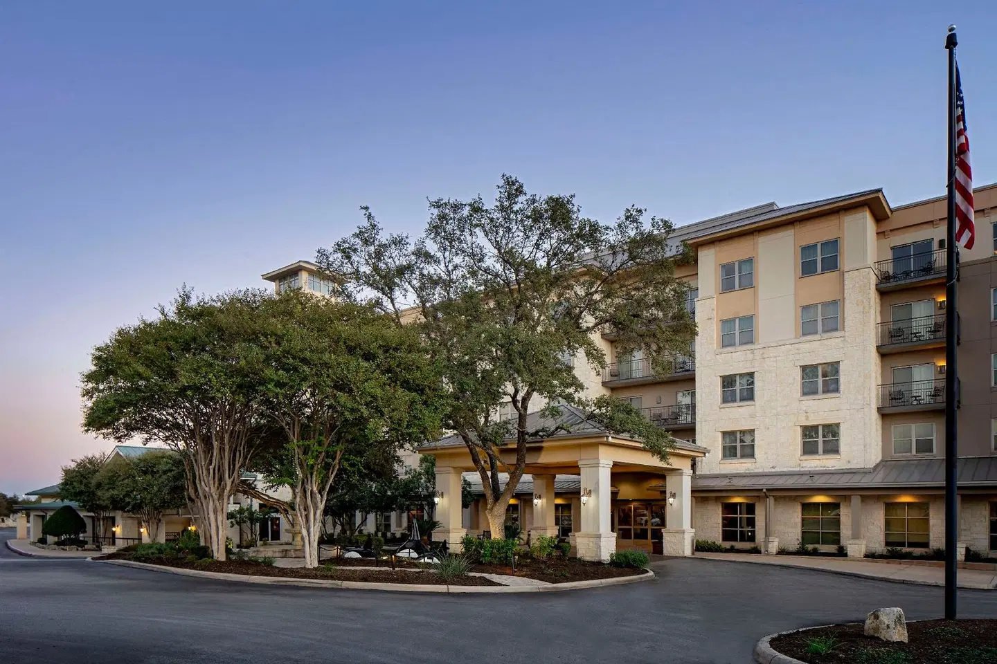Hilton San Antonio Hill Country EXTERIOR