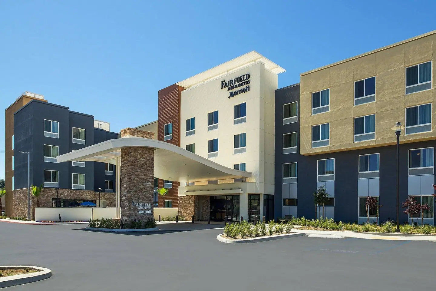 Fairfield Inn & Suites by Marriott San Diego North/San Marcos EXTERIOR