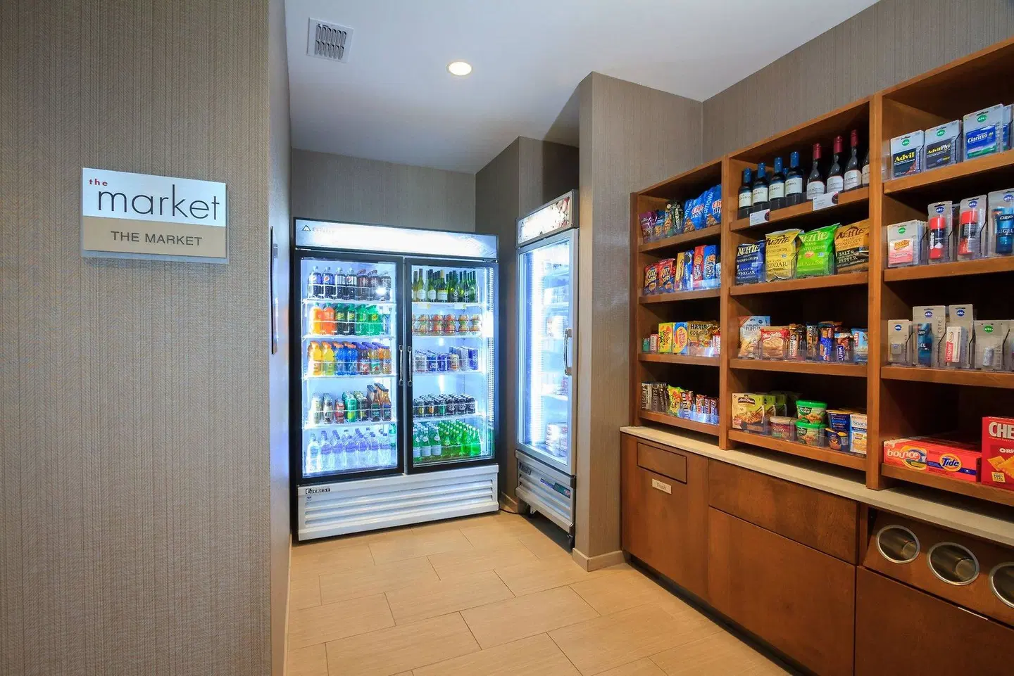 SpringHill Suites by Marriott The Dunes On Monterey Bay Bar