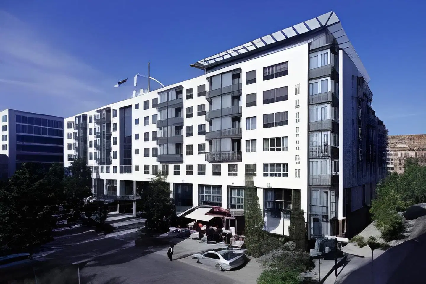 Madison EXTERIOR