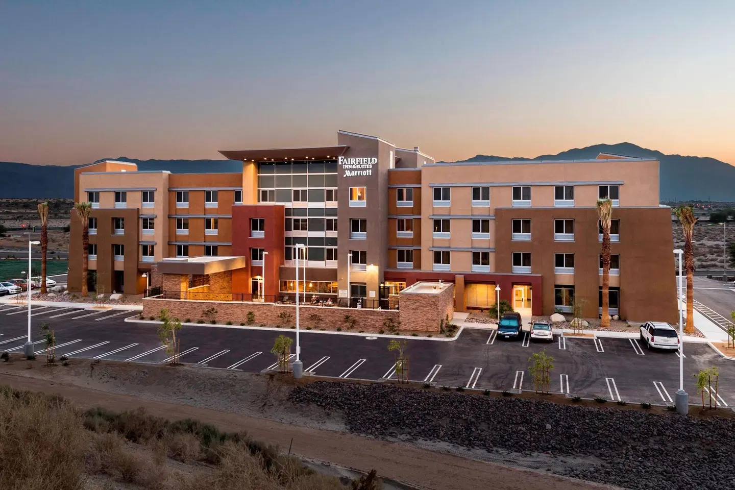 Fairfield Inn & Suites by Marriott Palm Desert EXTERIOR