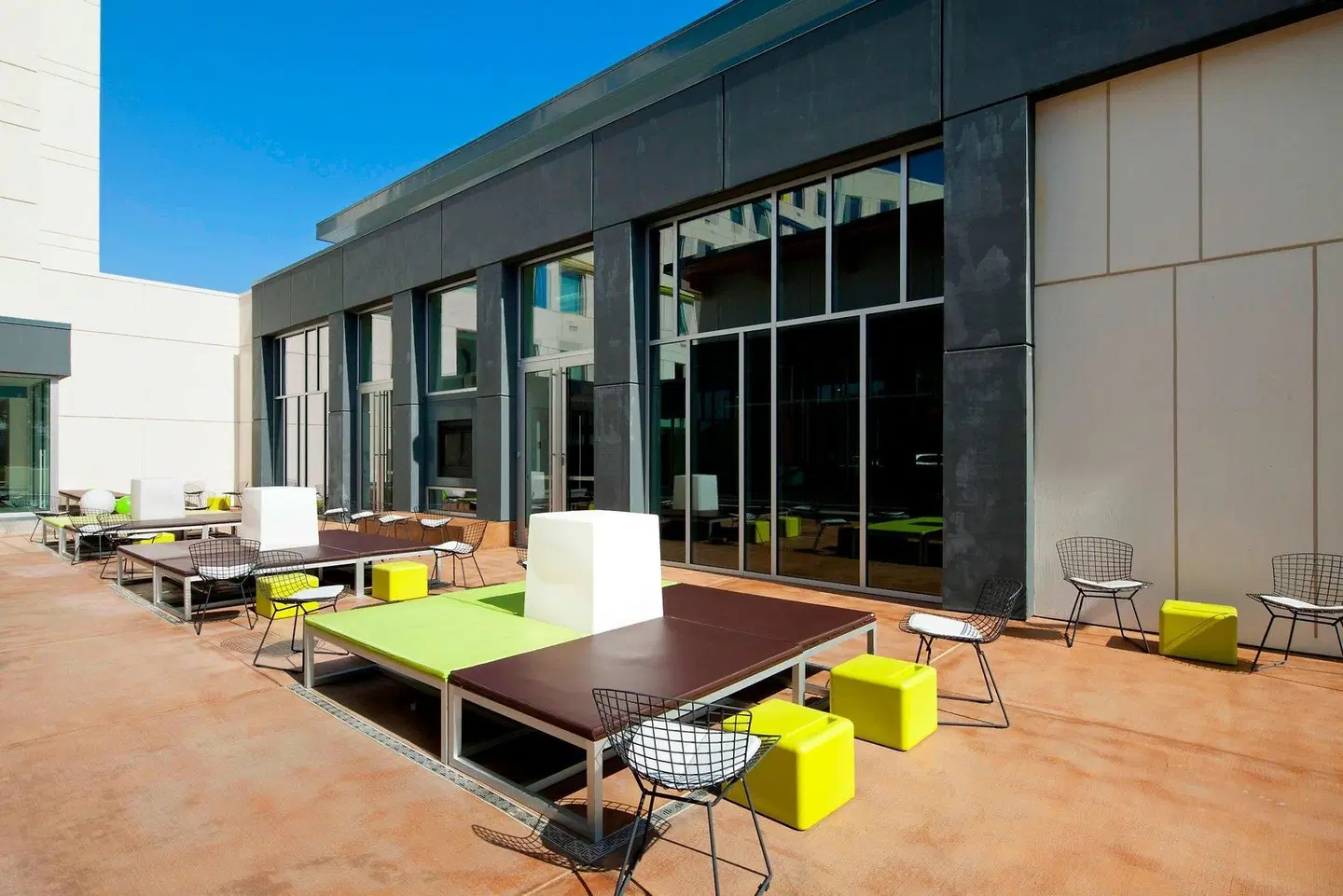 Aloft San Francisco Airport Terrasse