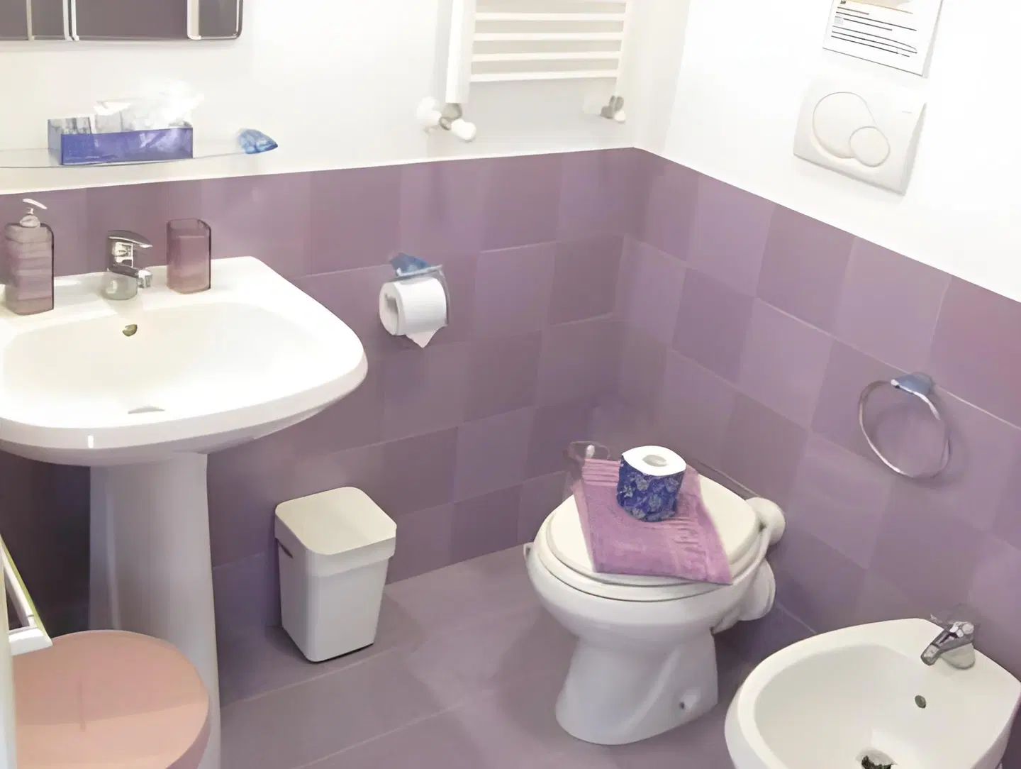 2 Passi Al Colosseo B&B Badezimmer