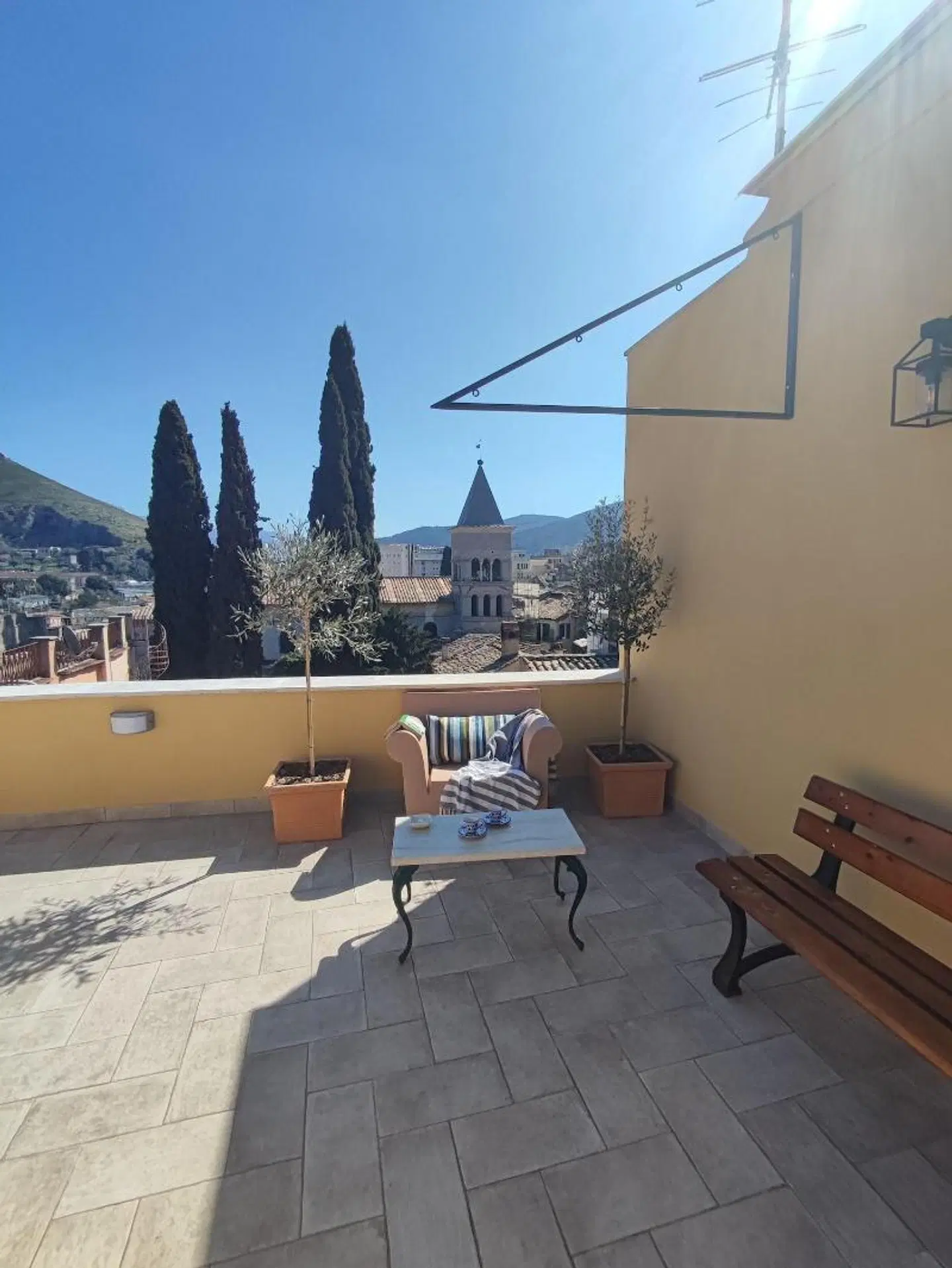 Regina Bed & Breakfast Terrasse